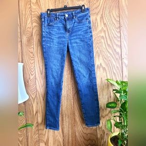 AE Hi-Rise Jegging 10 Short